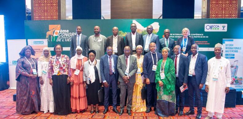 Niamey, 21 octobre 2025 – Le Centre de Conférences Mahatma Gandhi de Niamey a abrité ce matin la cérémonie d’ouverture du 7ᵉ Congrès des Experts-Comptables, placé sous le thème : « Préparer les compétences de demain dans l’espace UEMOA »